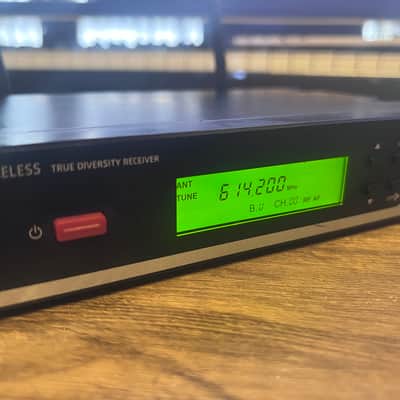 Sennheiser True Diversity Combo Transmitter/Receiver EM-10 image 2