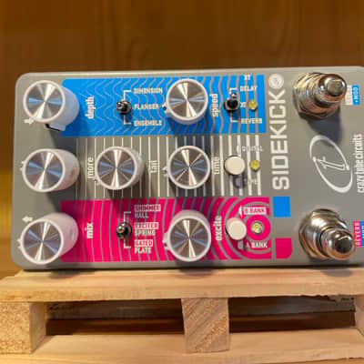 Crazy Tube Circuits Sidekick JR 2023 - Present - Grey image 4