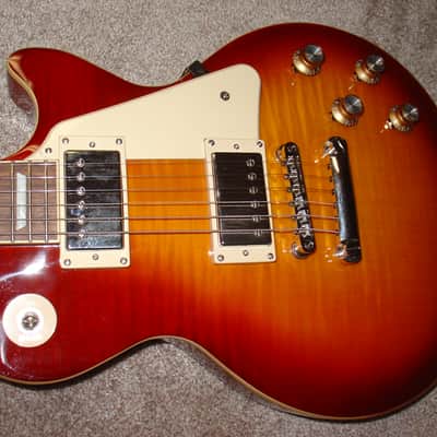 Epiphone (IBG) 1959 Les Paul Standard Cherry Burst w/Case ! image 3