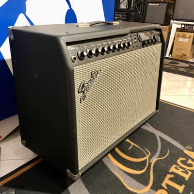 Fender Cyber Twin image 6