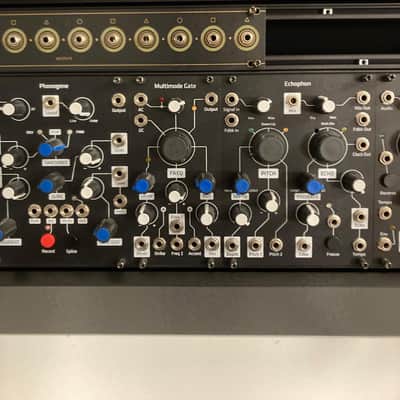 Make Noise System Concrete Expanded with custom case imagen 4