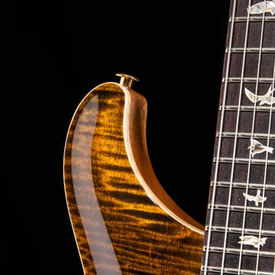 Paul Reed Smith Modern Eagle V Yellow Tiger image 10