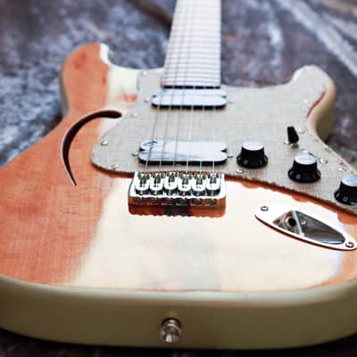 GB Liuteria Traditional Strato semi hollow european walnut relic and resin image 18