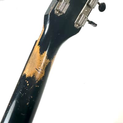 Vintage Silvertone Longhorn Danelectro hybrid electric guitar The Awesomesauce Longhorn 1968 - Sunburst image 4