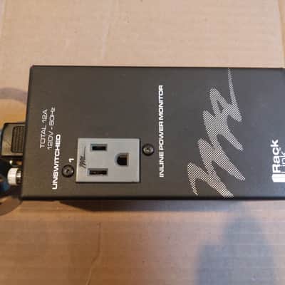 Middle Atlantic - RLNK-MON115-NS | RackLink 15 A Inline Power Monitor image 7