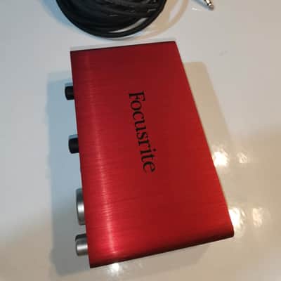 Focusrite Scarlett 2i2 1st Gen image 3