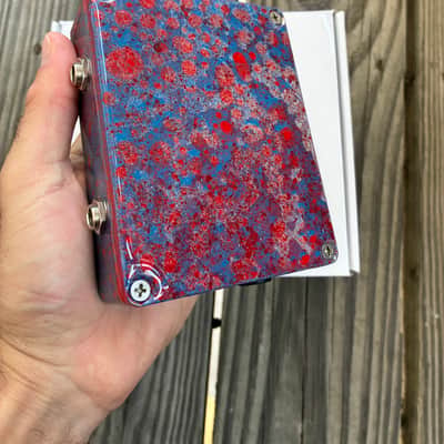Tone Junkie mind squeezer Compressor Fuzz Two In One Tone Bender optical - Blue pink with box image 10