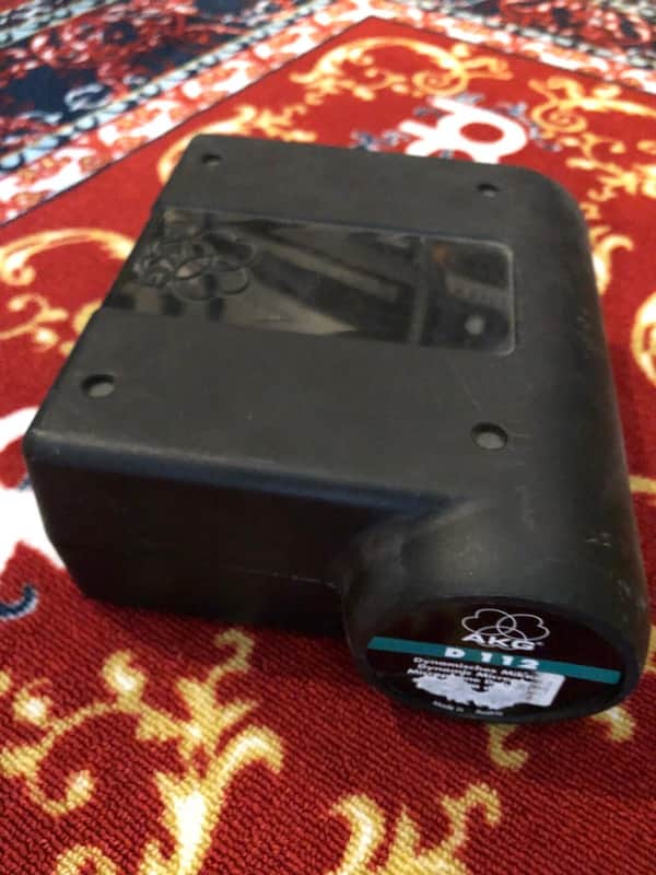 AKG D112 case image 1