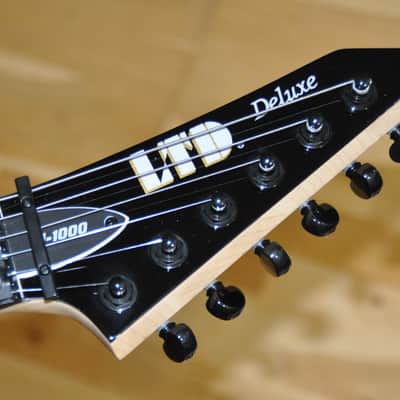 ESP LTD M-1000 Maple BLK Deluxe Series / Made In Korea / M-1000M / W25011194 image 8