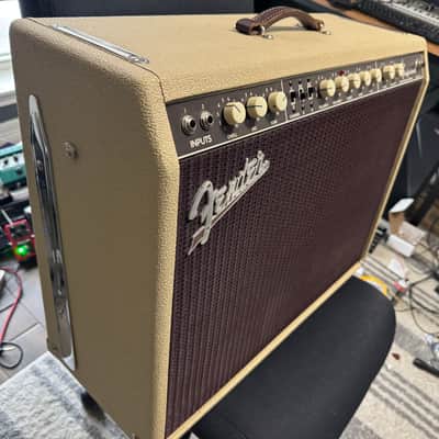 Fender Dual Professional 100-Watt 2x12" Guitar Combo 1995 - 2002 - Blonde image 3