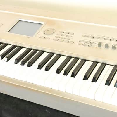 Korg Triton ProX 88-Key Digital Keyboard CG01Y5X image 10