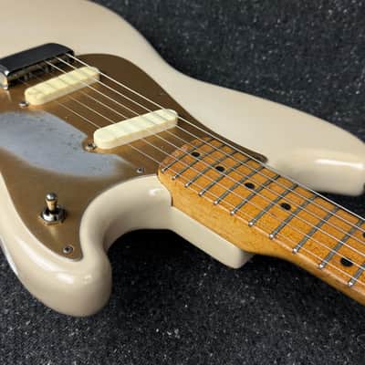 1958 Fender Duo-Sonic Desert Sand Original Vintage Finish Pickups+Pots with Case image 7