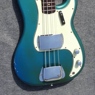 Fender Precision Bass 1963 - Lake Placid Blue - Custom Color image 2