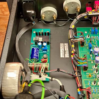 Vintage Neve 33609/C Precision Stereo and Dual Mono Compressor / Limiter 33609C 33609 C. 1990 image 17