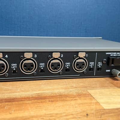 Tascam LA-81 8ch Balanced to Unbalanced Line Converter image 6