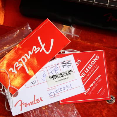 FENDER "American Vintage II 1977 Telecaster Custom, Rosewood Fingerboard, Olympic White" HARDCASE image 21