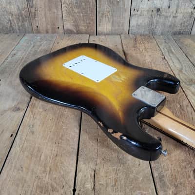 Fender 1955 Stratocaster Sunburst One-Piece Ash Body Excellent image 17