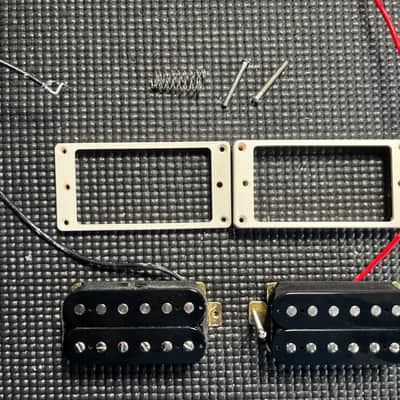 Humbuckers: Epiphone Les Paul 100 image 1