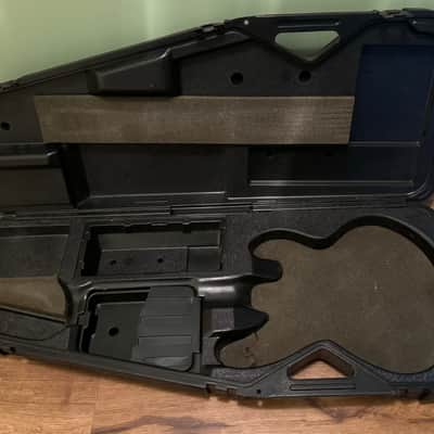 Peavey Vintage T-Series Chainsaw Guitar Case Hard Plastic image 9