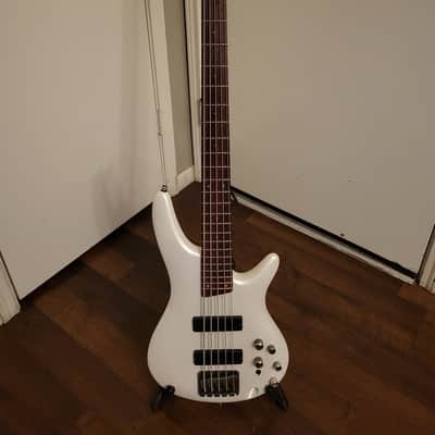 Ibanez SR 305E 2000 - 2025 - White image 1