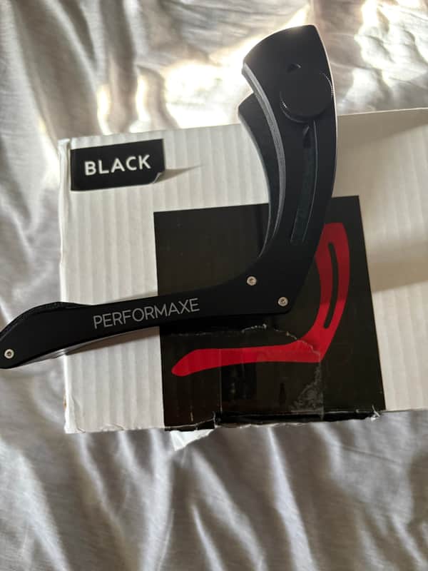 Performaxe - black image 1