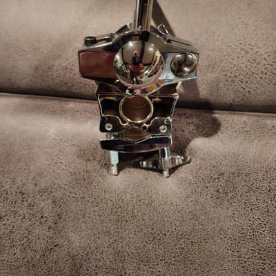 Unbranded Single Tom Mount - Chrome image 3