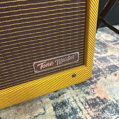 Fender Tone Master '59 Bassman 2-Channel 200-Watt 4x10" Guitar Combo 2024 - Present - Lacquered Tweed image 3