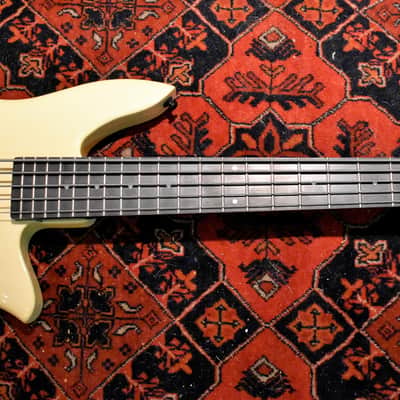 1991 Steinberger XQ-25 Five string bass 5 White Free Shipping | Reverb