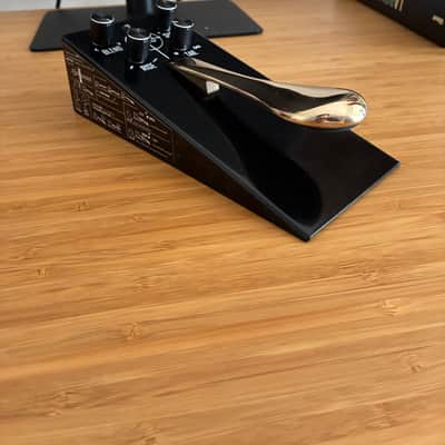 Gamechanger Audio Plus Sustain Pedal 2010s - Black image 2