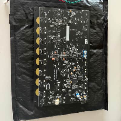 Eowave Quadrantid Swarm 2022 - Black / Gold image 1