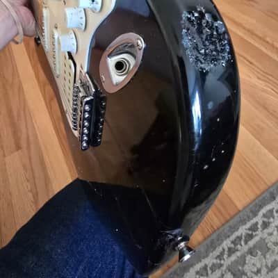 Squier Standard Stratocaster HSS with Maple Fretboard (Made in Korea) 1989 - 1992 - Black image 17