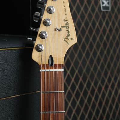 Fender Stratocaster mexico 2018 - Sunburst image 3