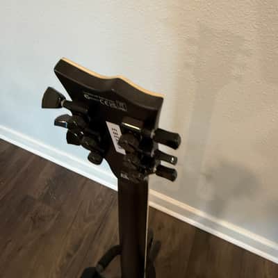 ESP LTD Viper-1000 Baritone 2022 - Present - Black Satin image 4