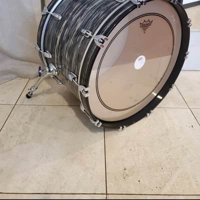 Ludwig Classic Maple CUSTOM 9x13 / 13x15 / 14x22" Jazz Recording Drum Set - Vintage Black Oyster Pearl image 14