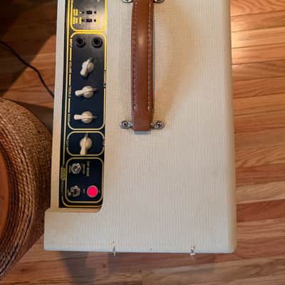 Vox AC15H1TV 50th Anniversary Hand-Wired Heritage Collection 15-Watt 1x12" Guitar Combo 2007 - Tan image 3