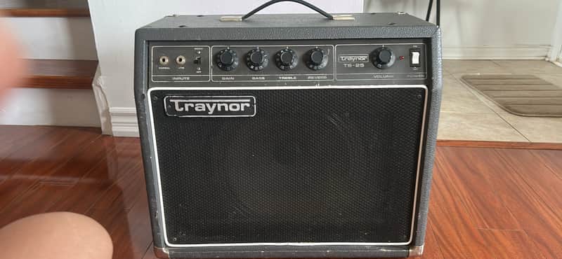 Traynor TS-25 25-Watt 1x12" Solid State Guitar Combo 1980s - Black image 1