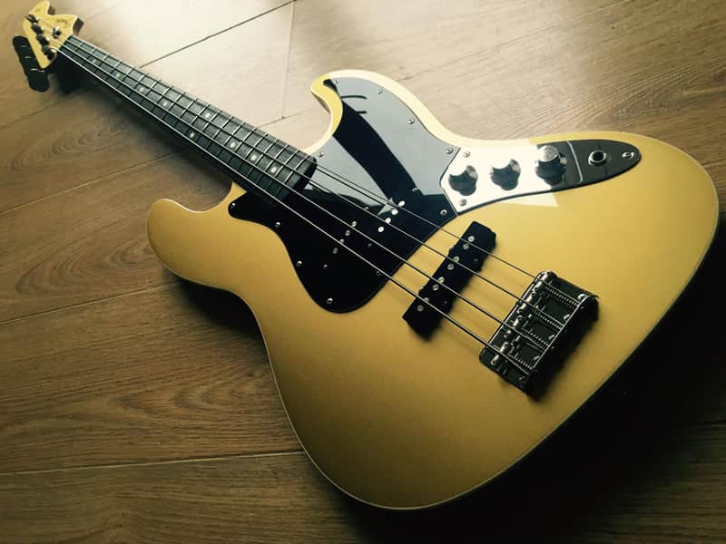Very Rare Factory Shoreline Gold Fender Aerodyne Jazz Bass 2013 MIJ image 1