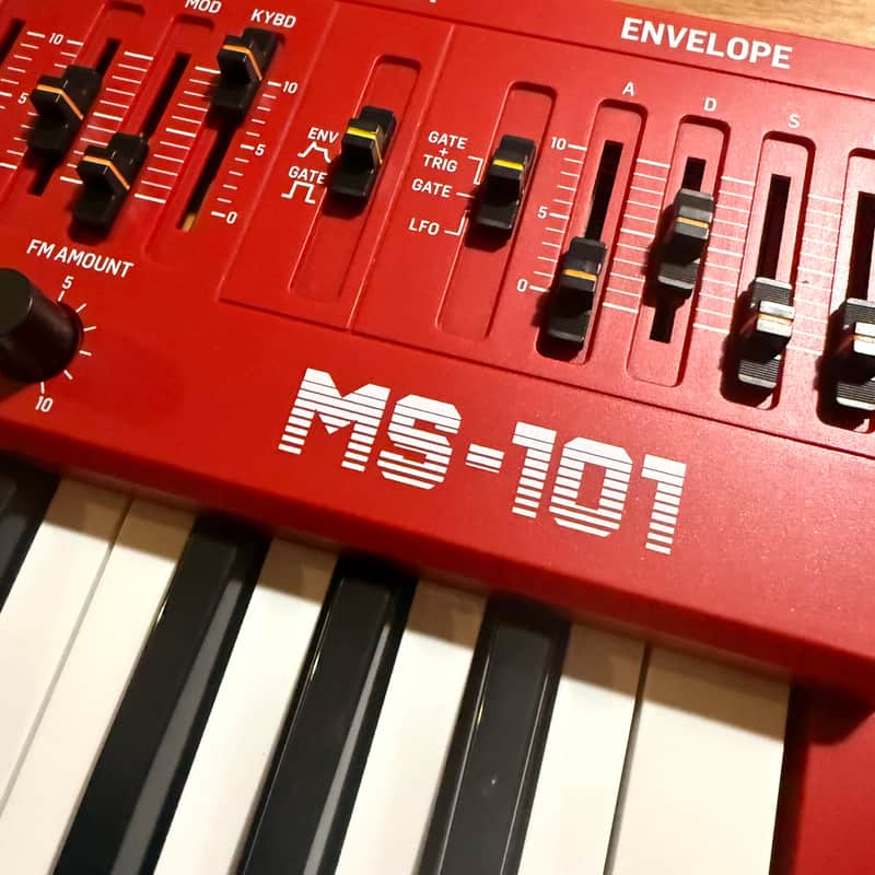 PRE-LAWSUIT Behringer MS-101 Analog Synthesizer - Red image 1