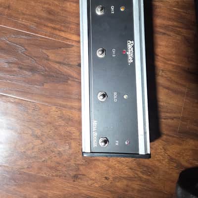 Mesa Boogie Triple Rectifier Solo Head 3-Channel 150-Watt Guitar Amp Head + Mesa Boogie 4x12 Oversized Diamond Plated Cabinet image 8