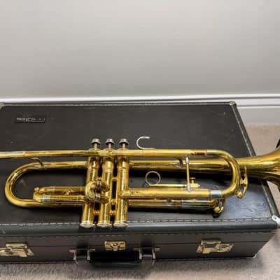 Vintage King Cleveland Superior 1940's - Brass Trumpet image 7