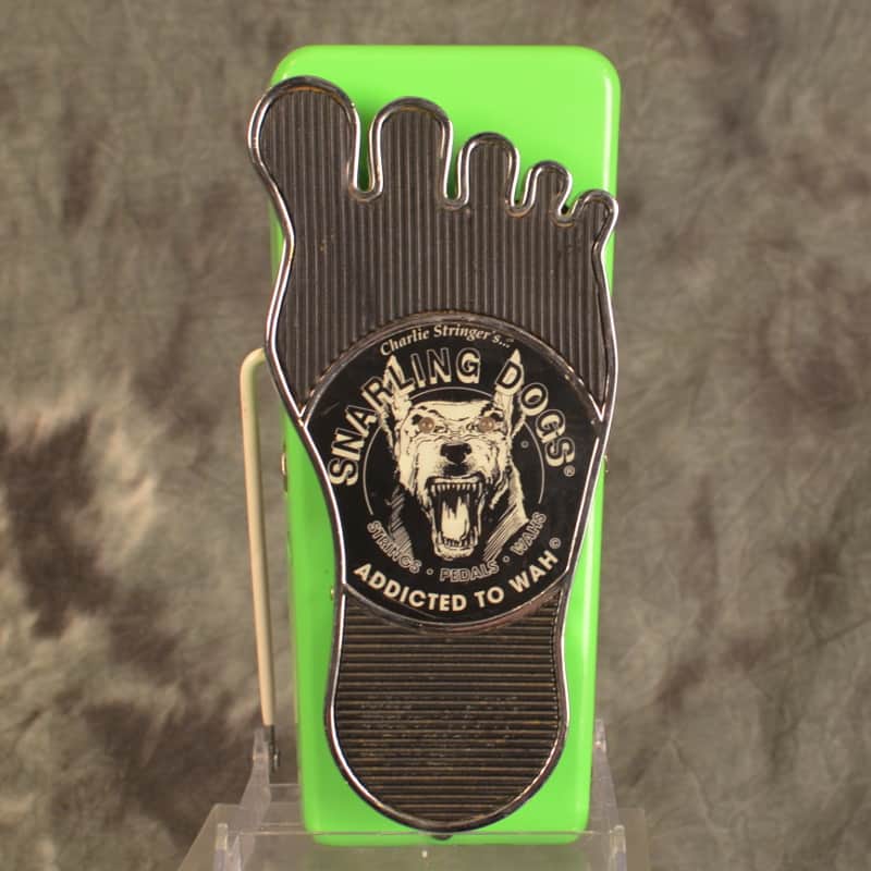 Snarling Dogs Wonder Wah image 1
