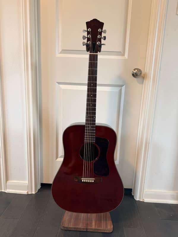 Guild D-25 Bild 1