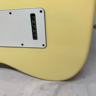 Fender Yngwie Malmsteen Signature Stratocaster Guitar with Case - signed! 1992 - Vintage White / Maple neck image 14