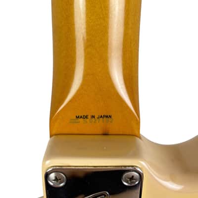 Fender Japan 69 Reissue Mustang 1994-1995 - Vintage White image 6
