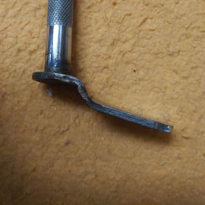 Unknown single Spade Hanger 1960s - Chrome image 2