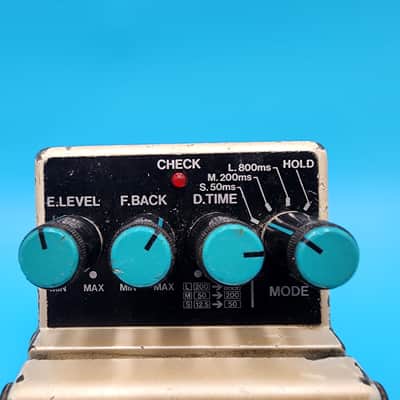 Vintage 80s Boss DD-2 Digital Delay Guitar Effect Pedal Long Chip MIJ Japan Bass image 2
