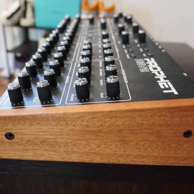 Dave Smith Instruments Prophet Rev2 Desktop 8-Voice Polyphonic Synthesizer 2017 - 2018 - Black image 3