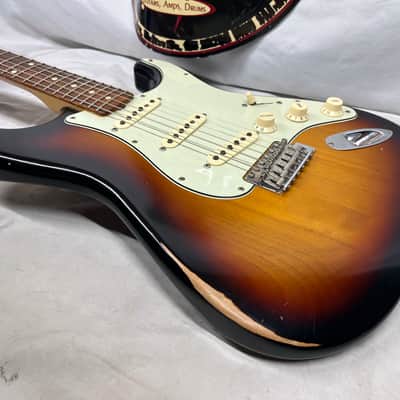 Fender Road Worn '60s Stratocaster Strat Electric Guitar - 3-Color Sunburst image 19
