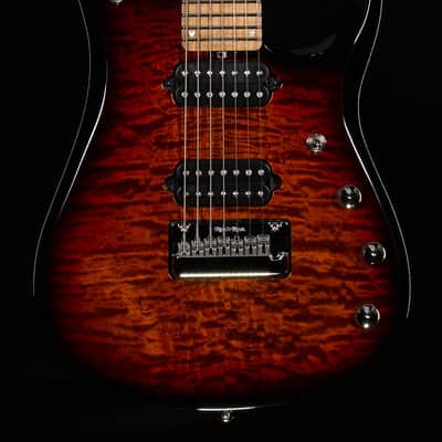 Ernie Ball Music Man JP15 7 string Tiger Eye Quilt Top (610) image 3