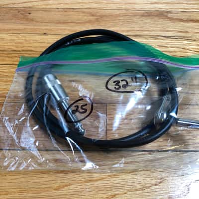 Mogami 2319 32” Pancake 1/4” - Small Barrel 1/4” Patch Cable image 3